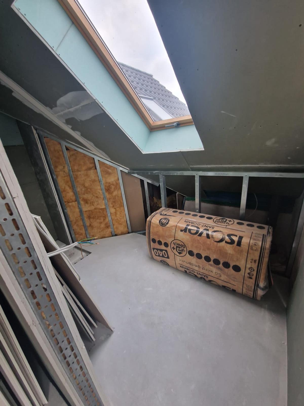 3-stöckiges Hostel - Schlüsselfertiges Projekt